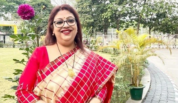 Literary world mourns the demise of Mou Roychowdhury