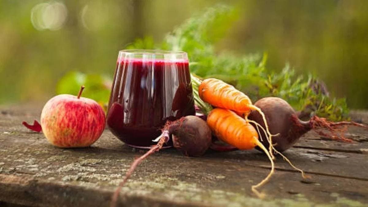 Apple beetroot and carrot abc juice help to glow skin within 7 days lif