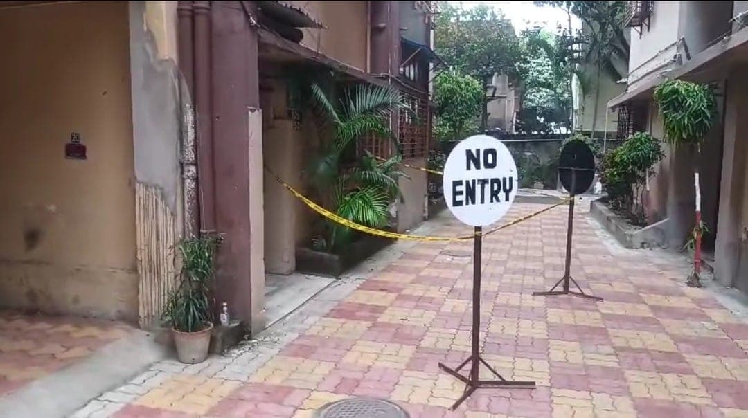 one dead body founded in baranagar complex_gnr