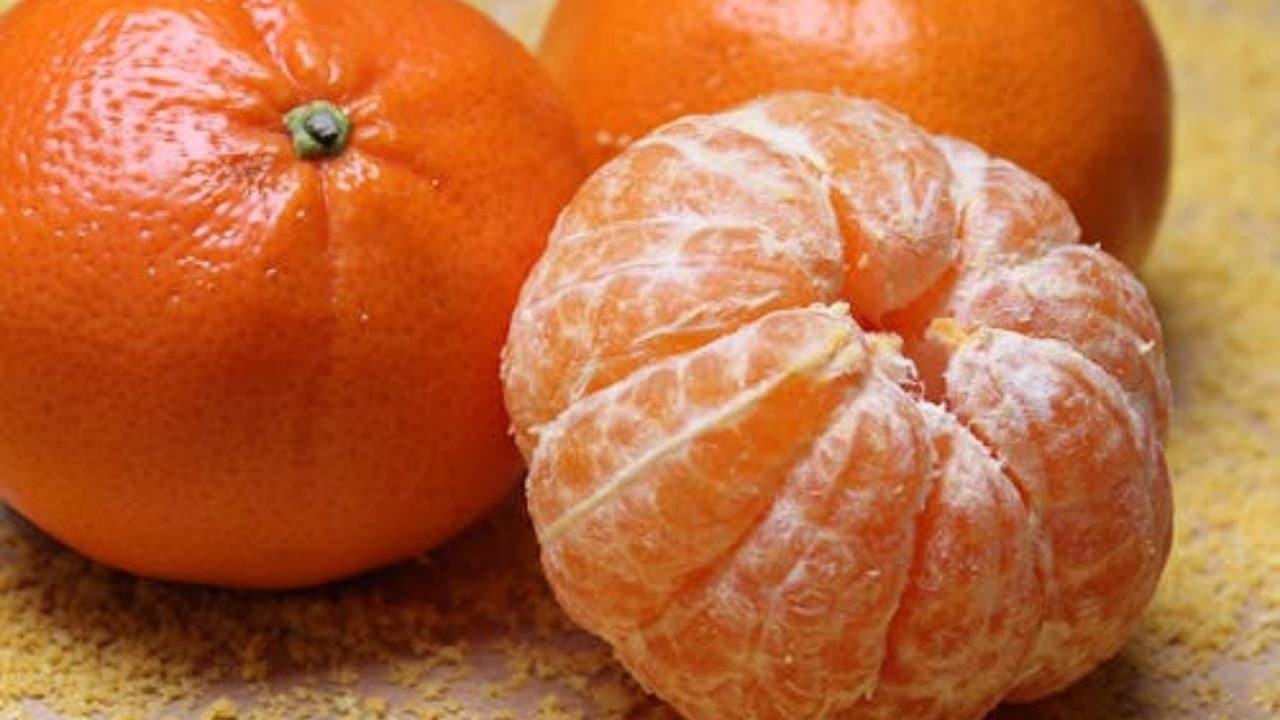 Orange pith has high nutritious value instead of throwing it use it in this way