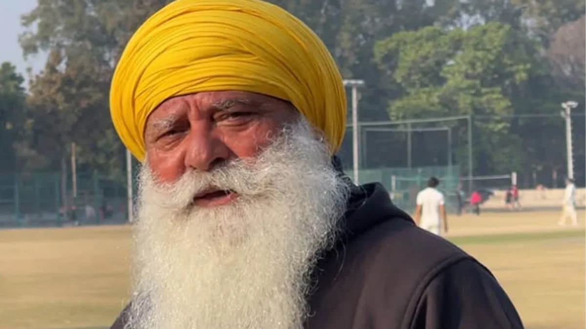 Yograj Singh launches fresh attack on MS Dhoni 