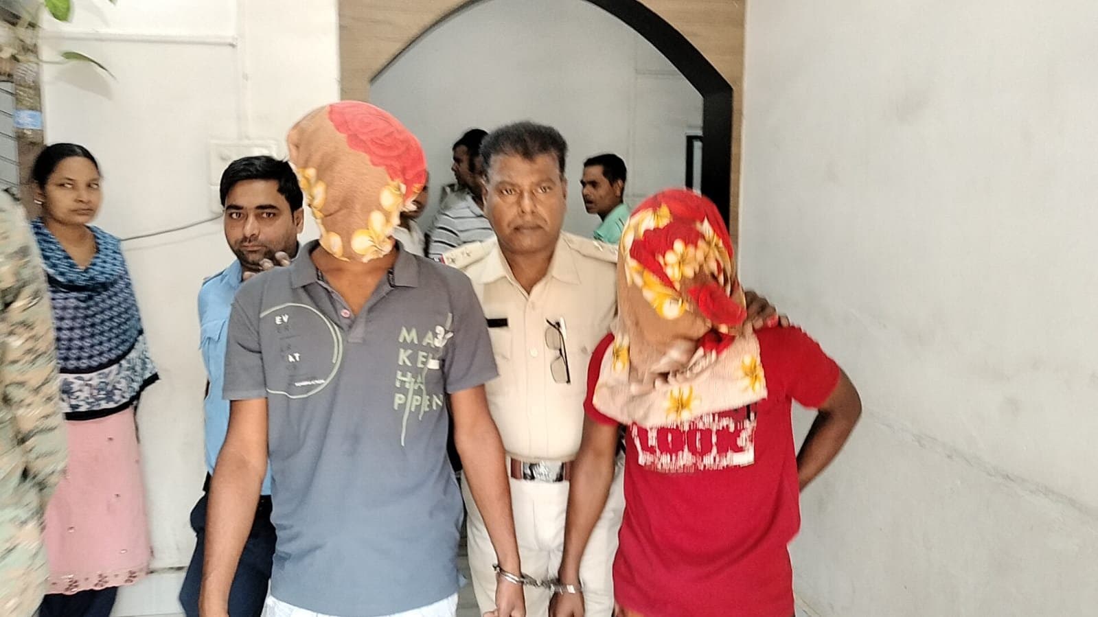 Two arrested with huge consignment of fake notes in Malda