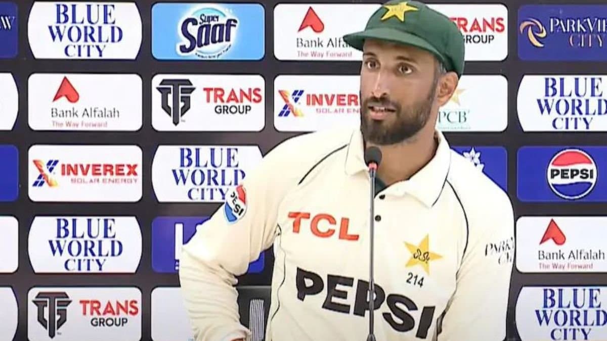  Journalist given firm warning after fiery question to Shan Masood spt 