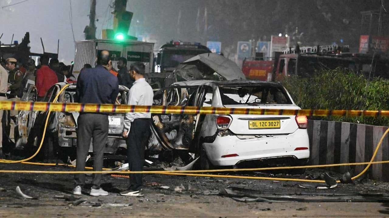 Delhi Explosion: Red Fort Explosion Death Toll Rises To 13 Amit Shah To Hold High Level Security Meeting