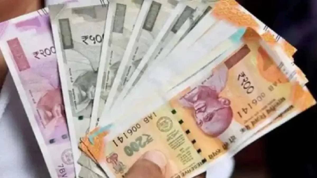 all banks are going to reduce fd interest rates why