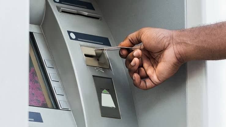 more than rupees 9 lakh stolen from howrah atm gnr