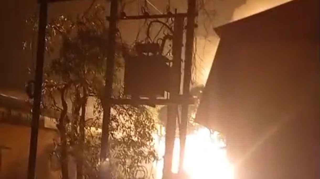 Huge Fire Breaks Out in Factory in Falta