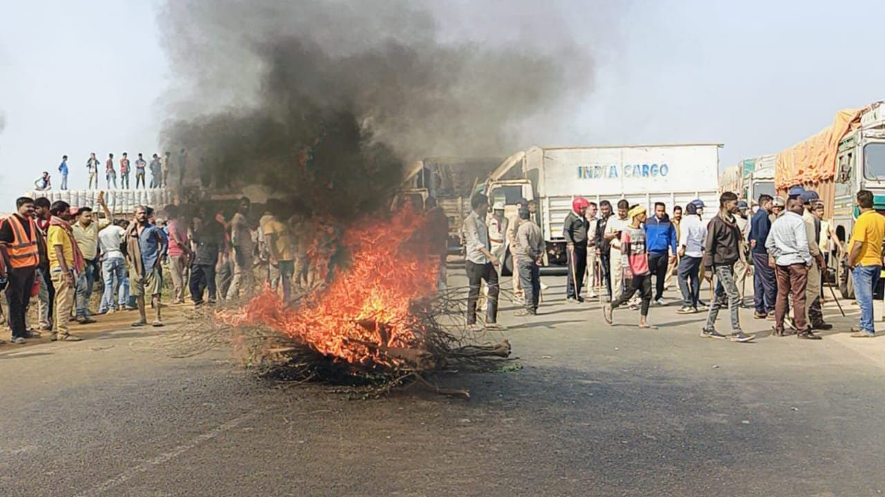protest against central transport policy