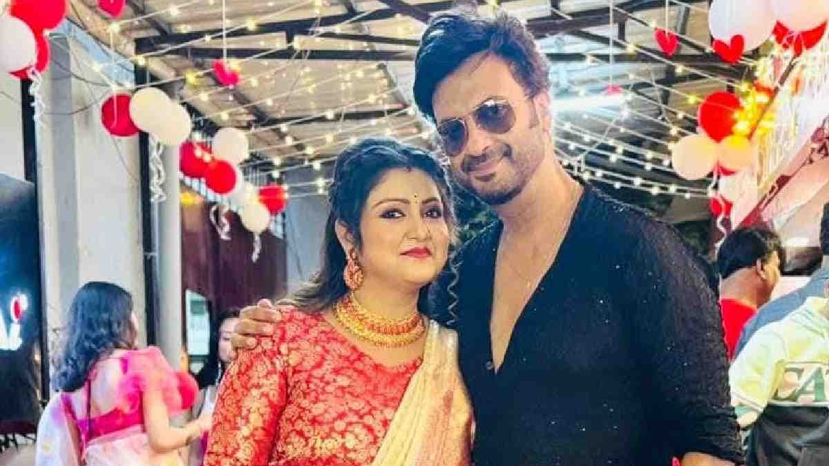 Bengali serial actress Moyna Mukherjee s open letter to husband Samrat Mukherjee on their divorce rumuors ENT 