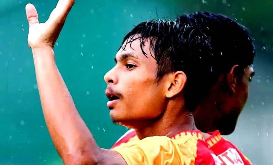 east bengal beat police ac by six goal