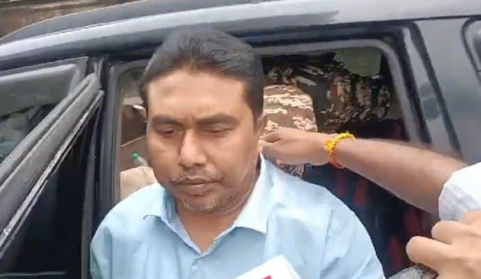 shahjahan sheikh reportedly has apologized for attacking ed