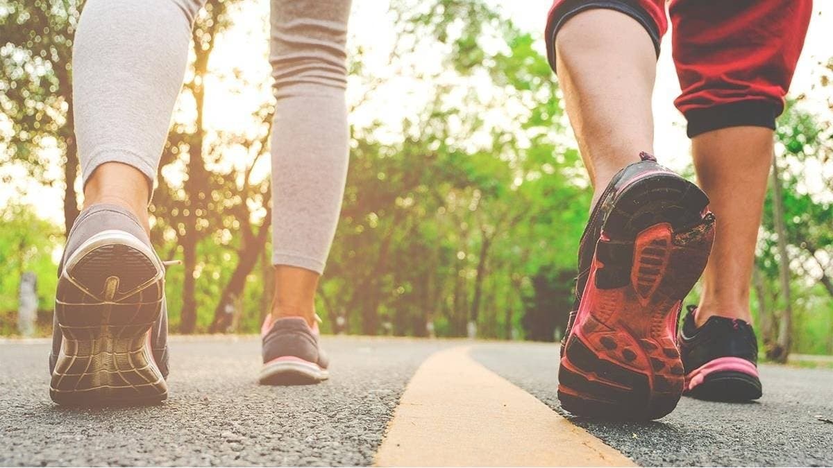 Running or Walking which is best for health and helps to lose weight 