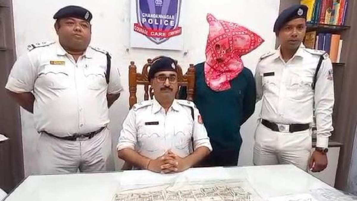 Accused Caught in Shyampur After Fleeing to Howrah after Robbery at Jewellery Shop