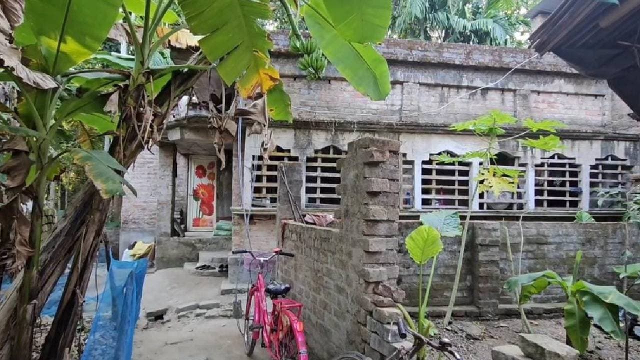 An Indian citizen alleged that a Bangladeshi national mentioned his name as father in voter card 