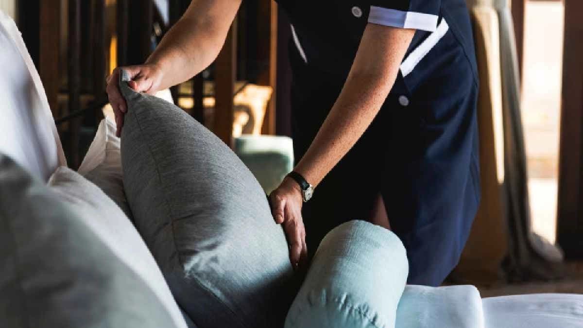 Singapore maid makes new problem after rest day 