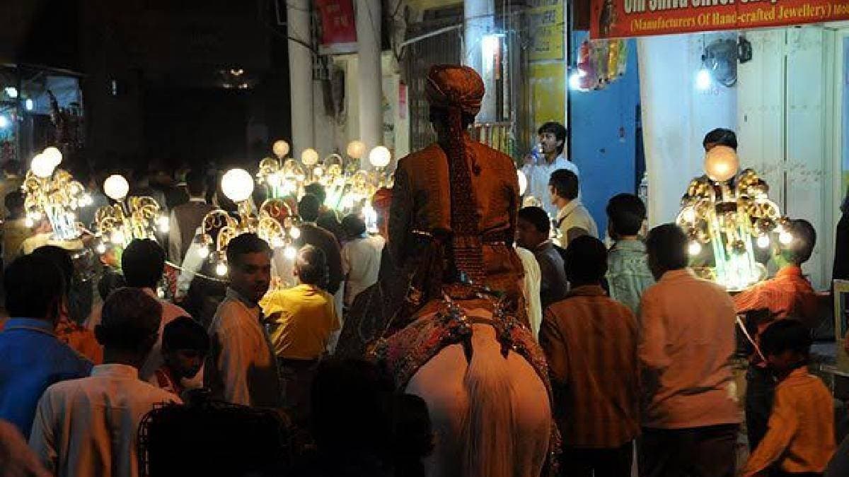 UP Wedding Gone Wrong as Man Tied To Pole Beaten Over Mistaken Identity gnr