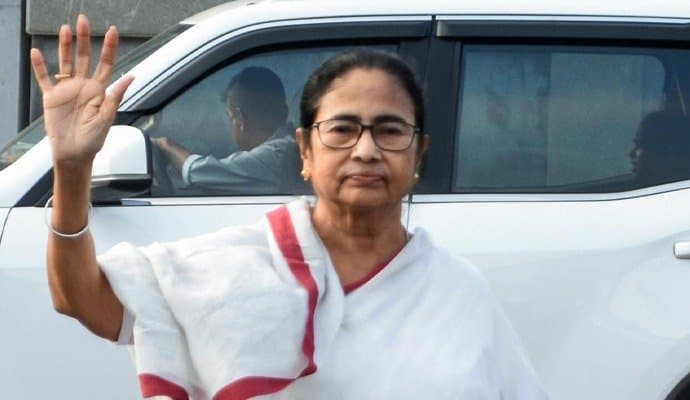 Mamata Banerjee postponed delhi trip gnr
