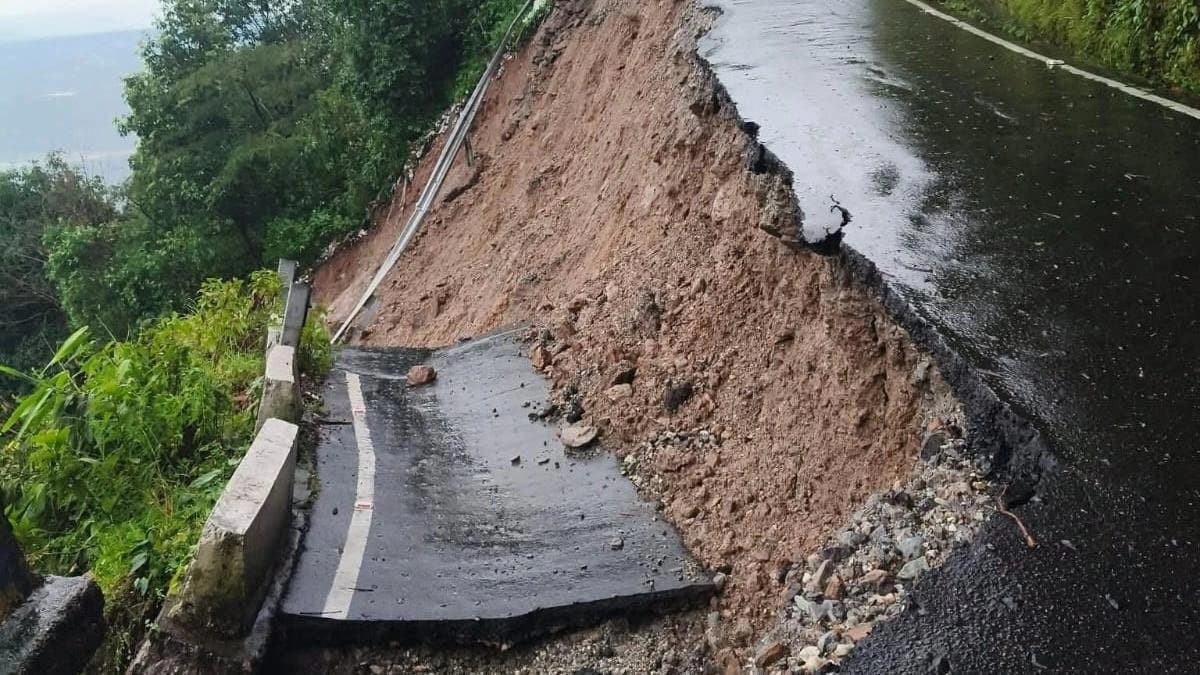 Darjeeling Weather Update Diversion Cancellation and Short Terminations of Trains