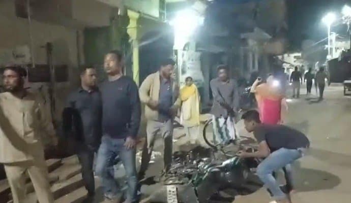 bombing at dhuliyan, 13 arrest