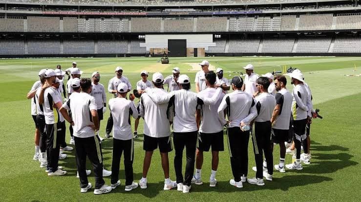 BCCI offers two chefs for the indian team on tours spt 