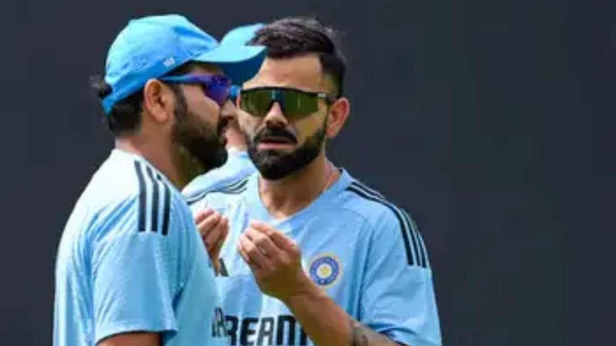 Former Pakistan cricketer Rashid Latif criticized the decision to make Rohit Sharma and Virat Kohli  play domestic cricket spt