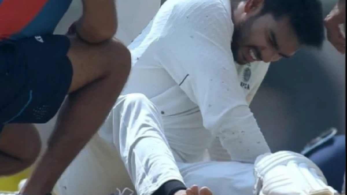 venkatesh iyer gives major scare to kkr fans as he twists his ankle in ranji trophy spt
