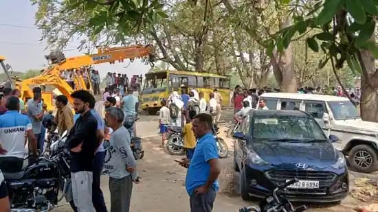 Bus accident kills 8 children, injures 15 in Haryana, driver allegedly drunk