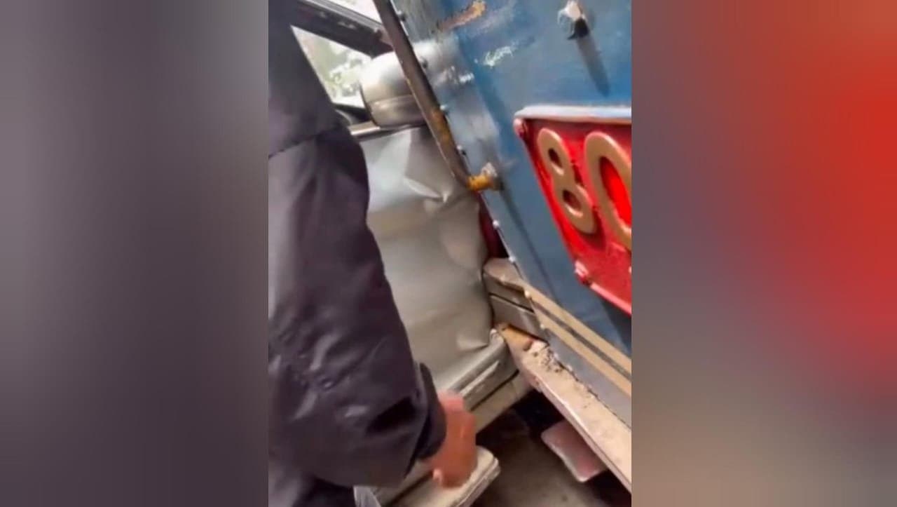 Darjeeling toy train accident 