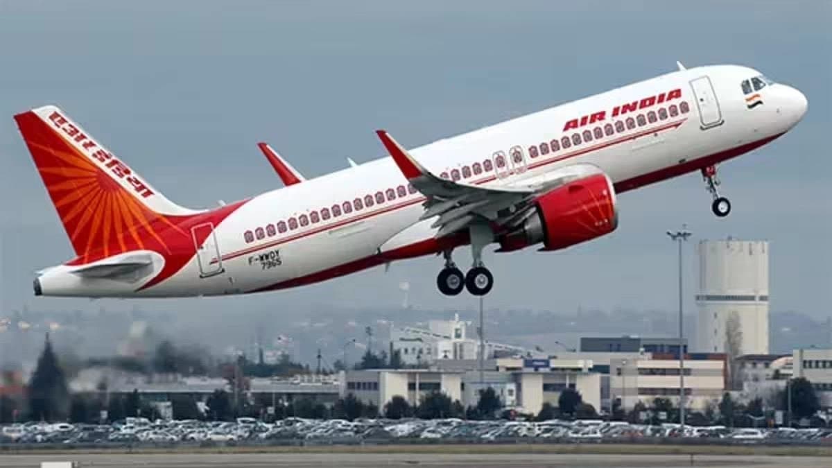 Air India delhi to washington flight halts mid way 