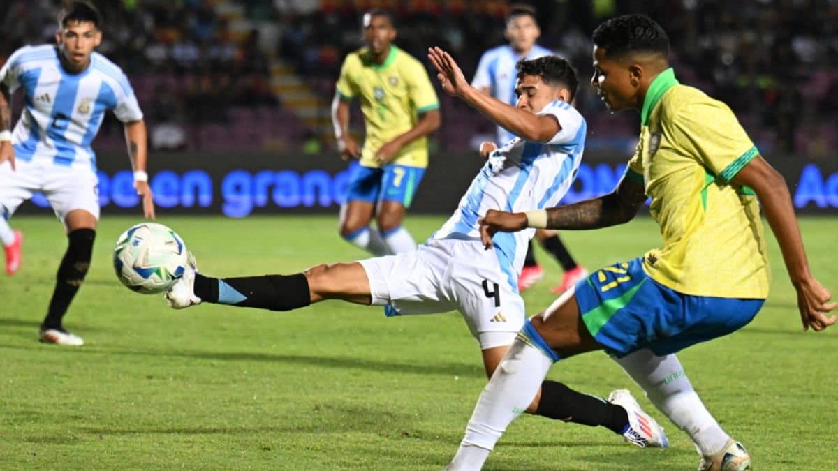 Argentina destroys Brazil  in South American Under 20 Championship spt