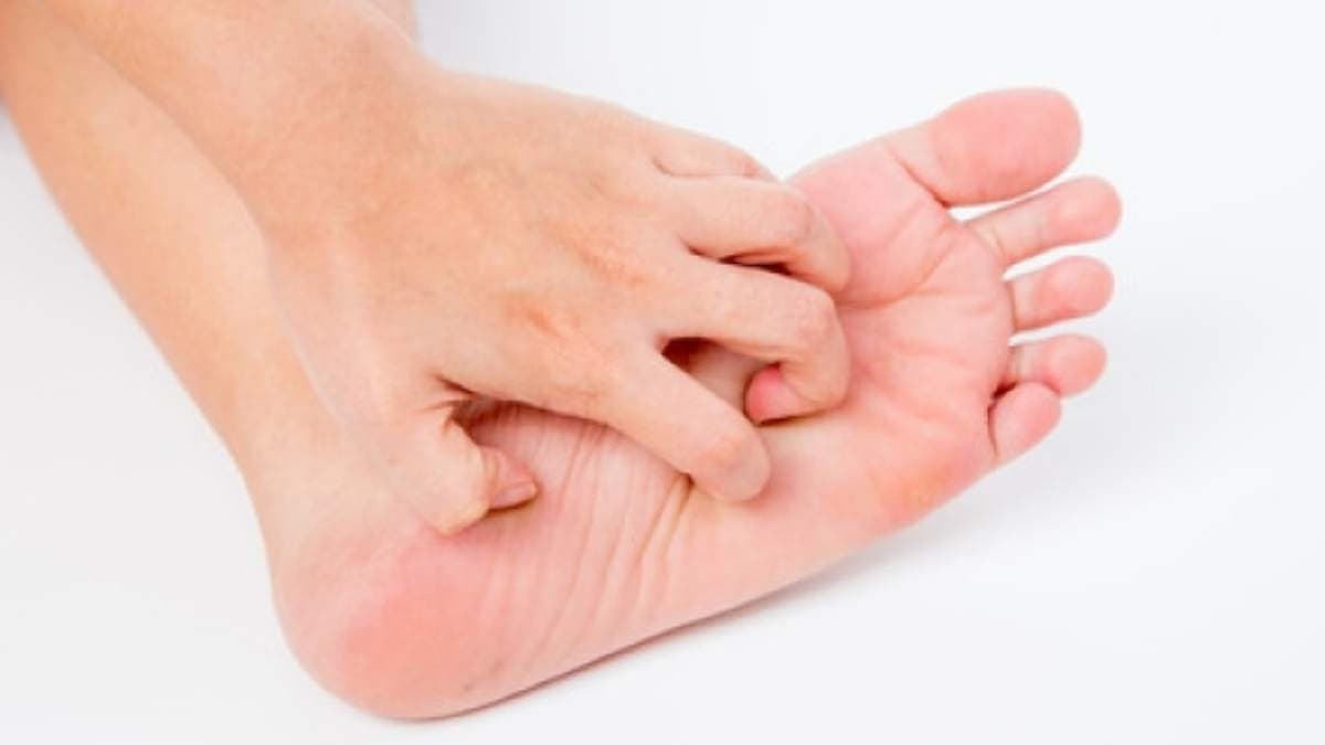 how to cure infection on feet due to waterlogging lif