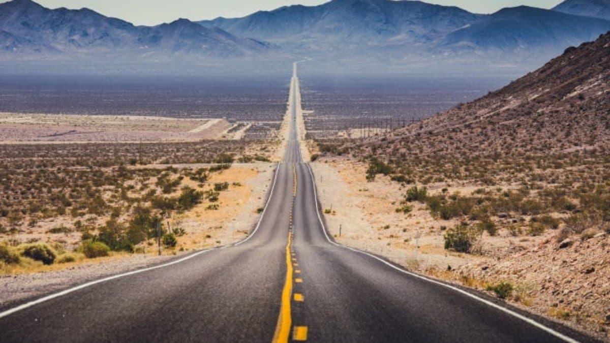 Do you know that the Longest highway in the world passes through 14 countries has no u turn