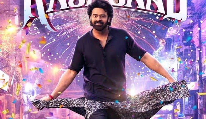 Prabhas: কালো শার্ট, হাওয়ায় উড়ছে লুঙ্গি! খাঁটি দক্ষিণী লুকে 'রাজা সাব' প্রভাস এবার কোন ছবিতে?