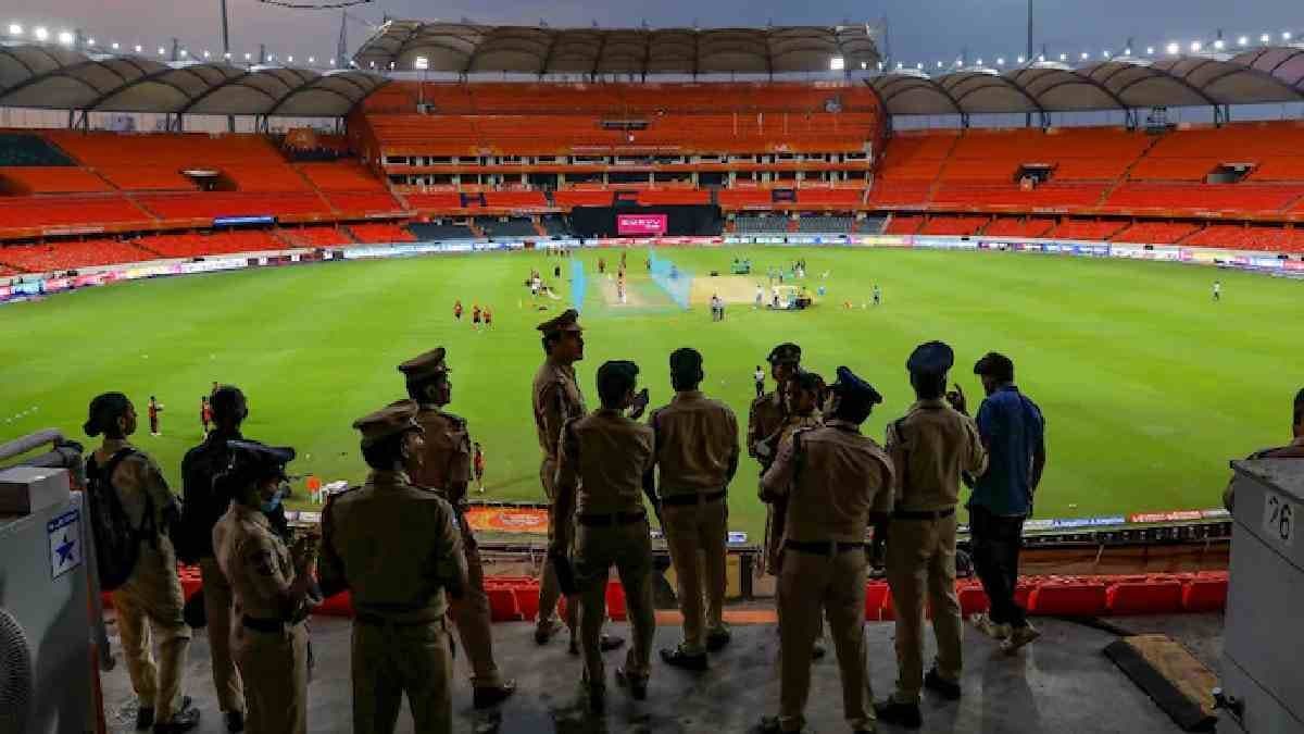 Telangana CM jumps into SRH and Hyderabad Cricket Association controversy 