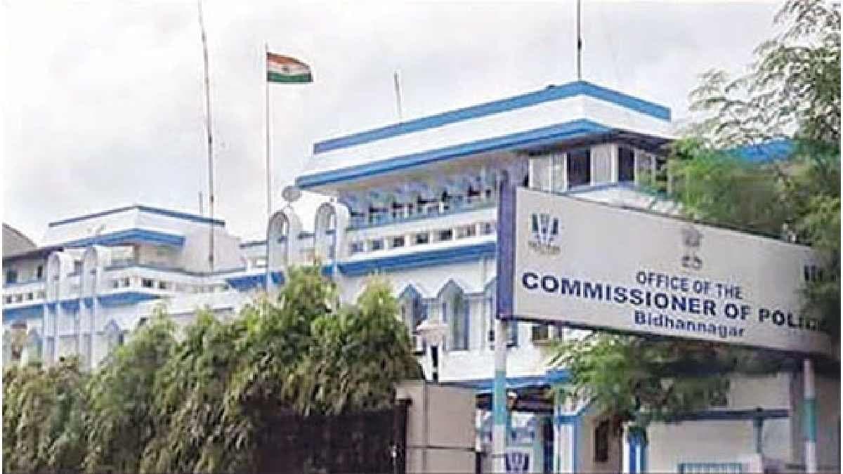 CISF Jawan Posing as CBI Officer Arrested for Robbery by Bidhannagar Police