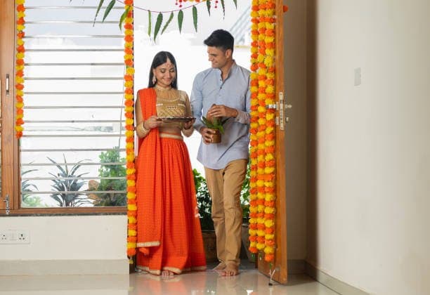 সাধের নতুন বাড়িতে প্রবেশের সময় এইসব উপায়ে শ্রীবৃদ্ধি ঘটবে, জানুন কীভাবে সম্ভব 