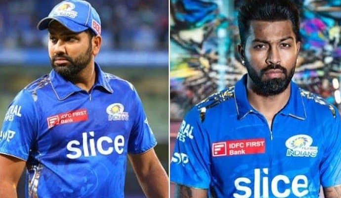 Rohit Sharma sets field as Hardik Pandya runs to boundary