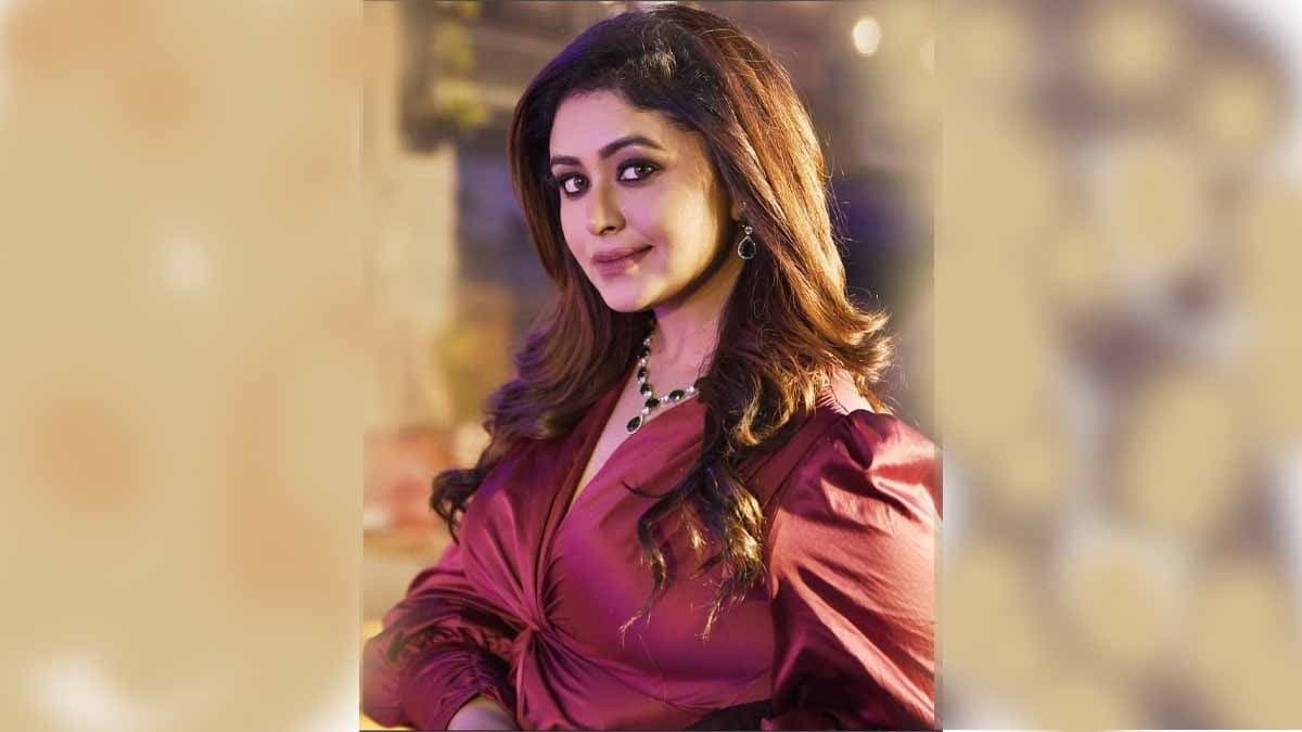 Ritabhari Chakraborty disclosed her discussion with Cm Mamata Banerjee here is what she said about tollywood physical assult case ENT