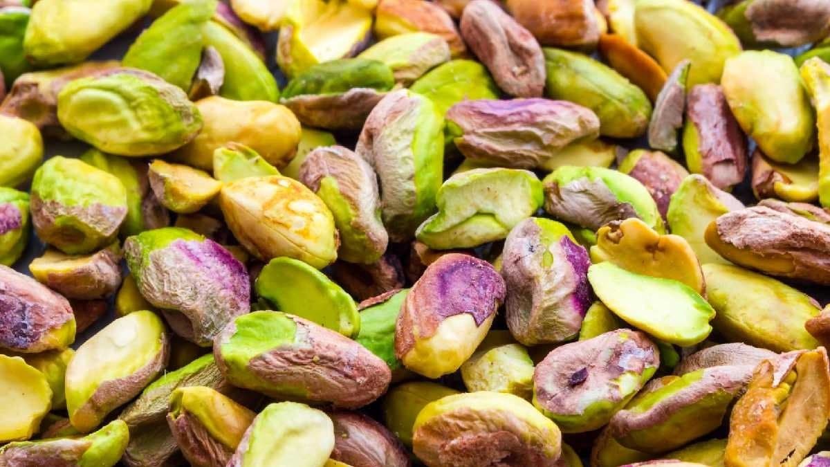 Health benefits of pistachios for Heart Disease Patients