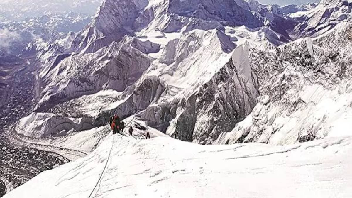 mt everests snow cover receded by 150 mtr this winter