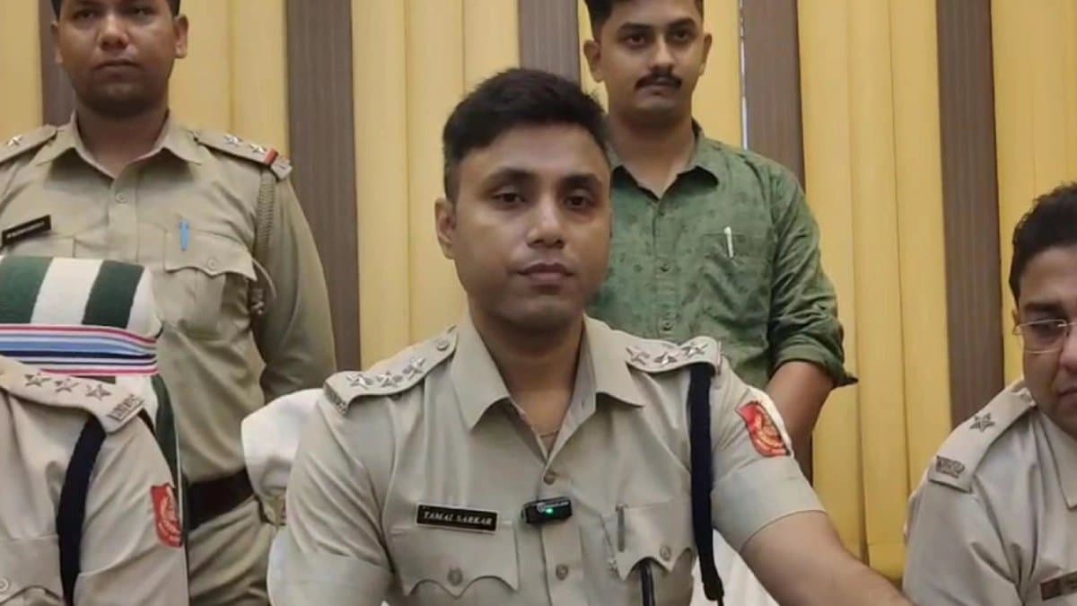 Huge amount of rice and flour allotted for ration distribution recovered from Hooghly