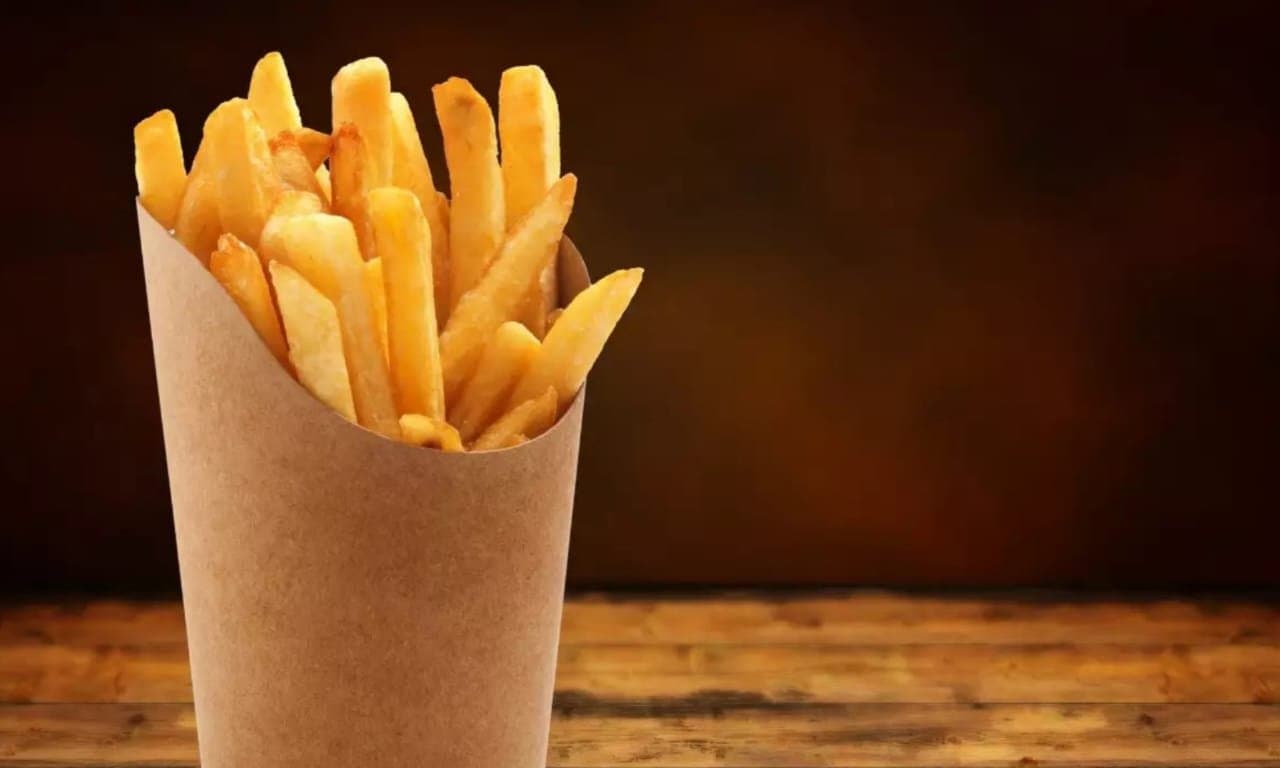 Going for a job Interview? Avoid these 5 foods before stepping in! 