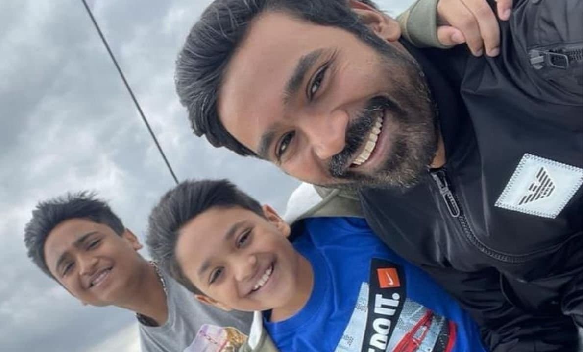 Dhanush: বড়পর্দায় এবার অন্য ভূমিকায় ধনুশ পুত্র! বাবার পরিচালনায় নতুন কী করছেন ইয়াথ্রা?