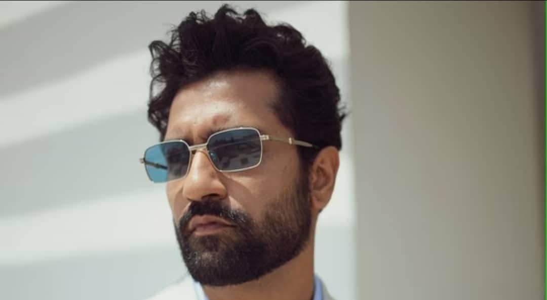 অল্প কিছুতেই উদ্বিগ্ন হচ্ছেন? মাত্রাছাড়া উদ্বেগের হাত থেকে মুক্তি পাওয়ার হদিস দিলেন ভিকি কৌশল