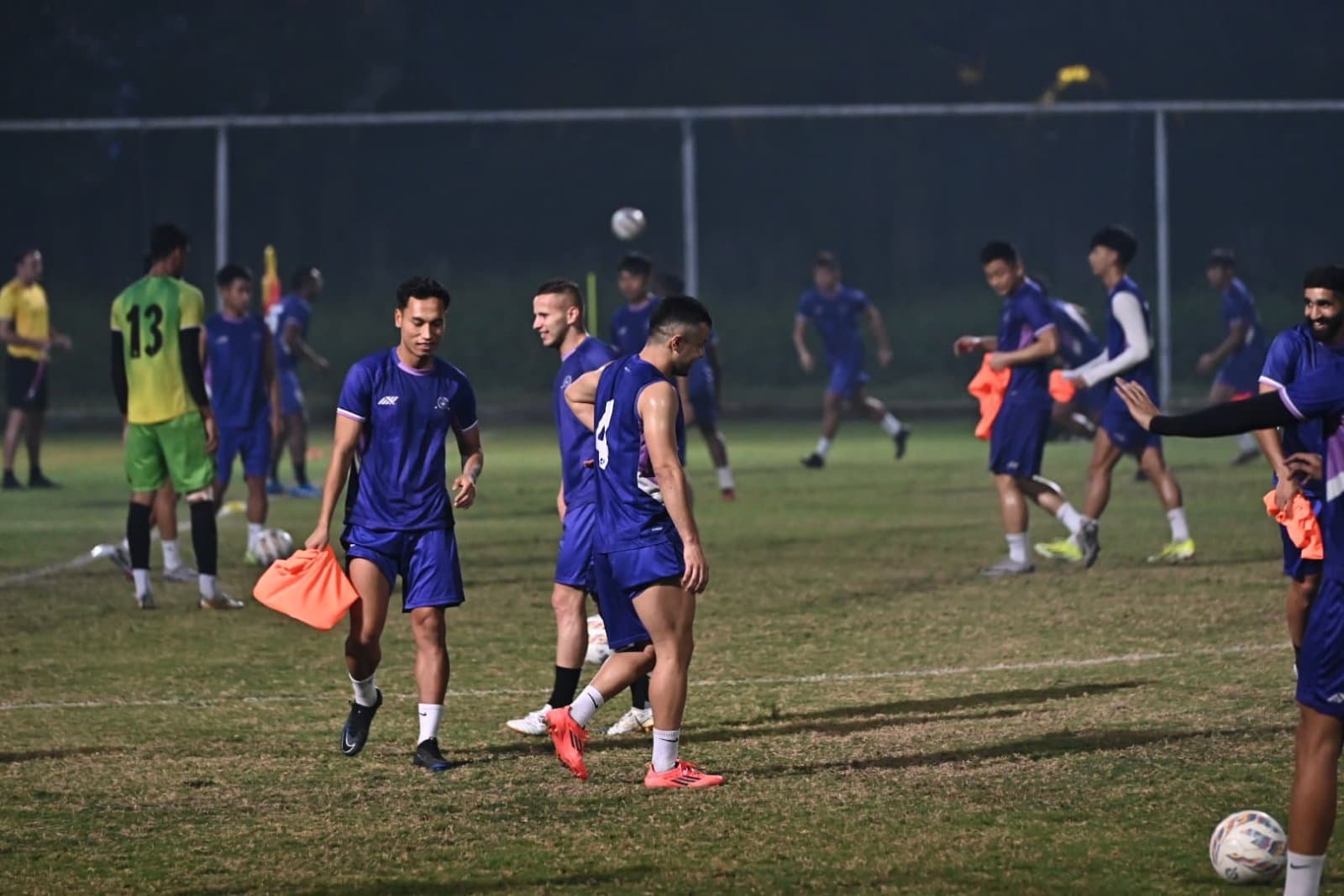 Mohammedan Sporting practice gets one hour delayed due to salary issues spt 