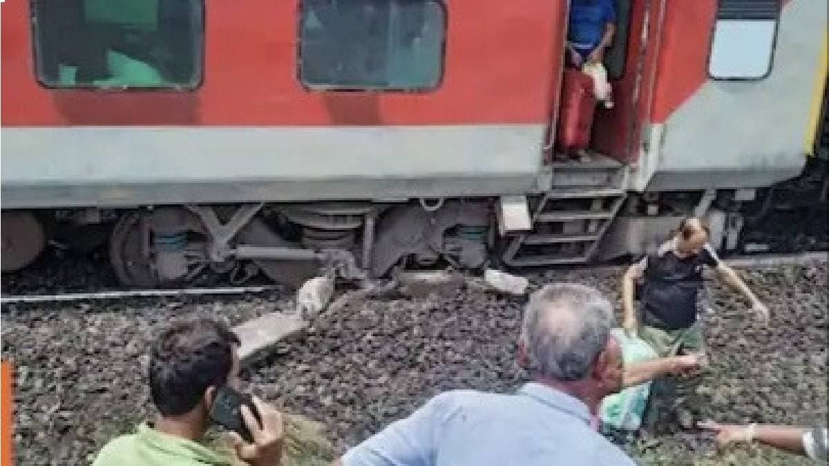  1 died after 11 coaches of Guwahati-bound express train derail in Odisha
