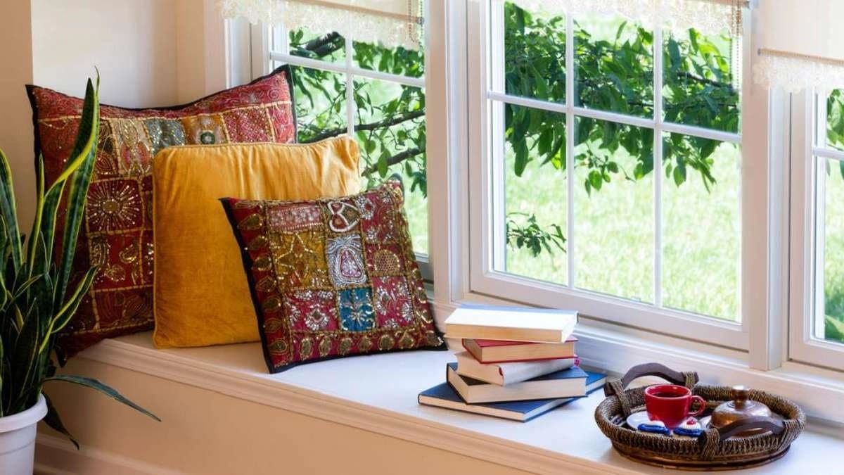 Use these simple tricks to decorate your window this puja