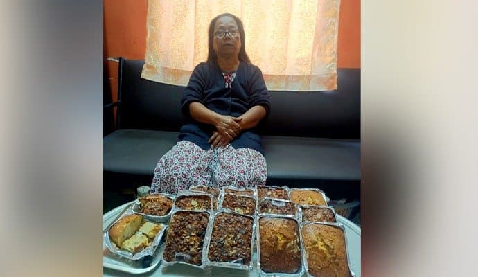 cakes & wine and Bow Barracks ready for Christmas