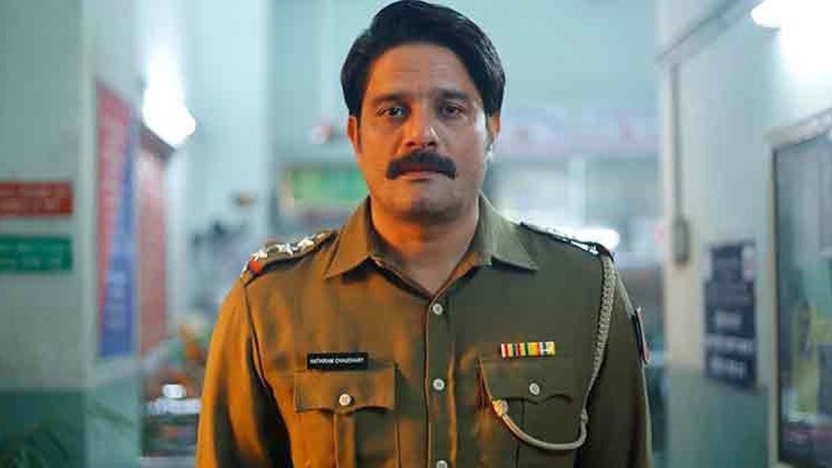 সেনাবাহিনীর পরীক্ষায় চূড়ান্ত ব্যর্থ হয়ে দুরন্ত সফল বলি-অভিনেতা, ‘পাতাল লোক’-এর নায়কের একগুচ্ছ অজানা কথা 