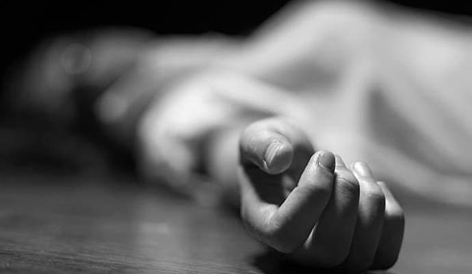 Fulbari: সালিশি সভায় থাপ্পড়, আত্মঘাতী মহিলা 